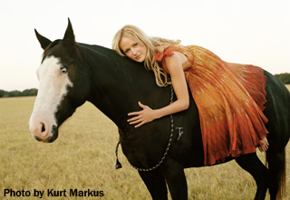 Singer/songwriter Jewel