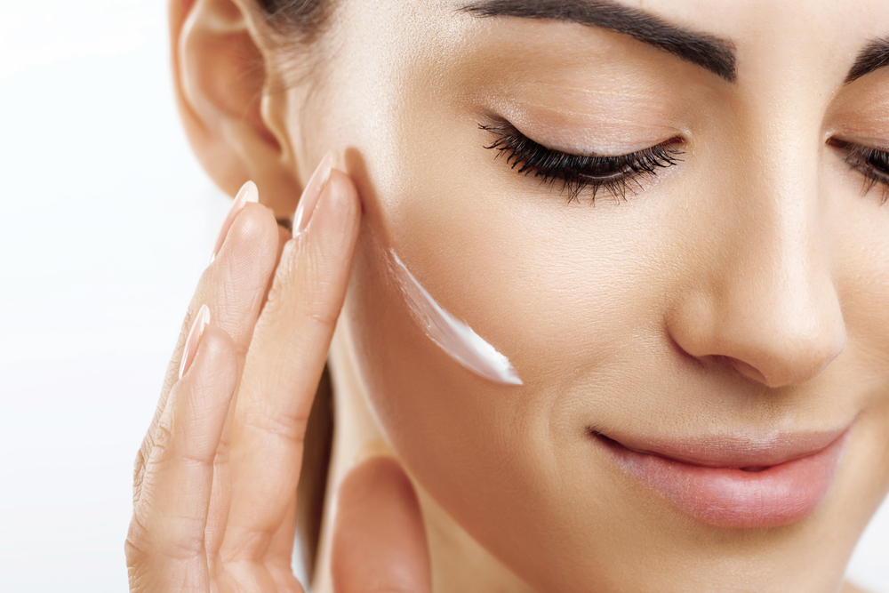 aranybanajovo.hu: Rohto Hadalabo Retinol Anti-Aging & 3D Lifting Gel Moisturizer (English/Magyar)