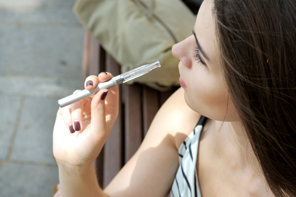 Patients Should Stop Using E-Cigarettes before Plastic Surgery, Experts  Conclude | ASPS