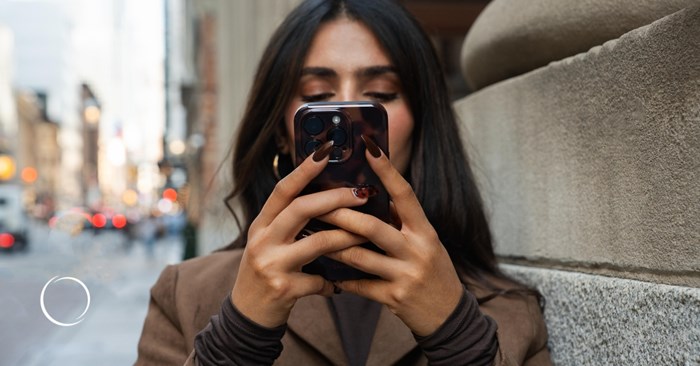 Can you trust that transformation? Reading before and after photos in the age of AI