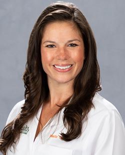 Faculty Focus: Q&A with Lauren Yarholar, MD